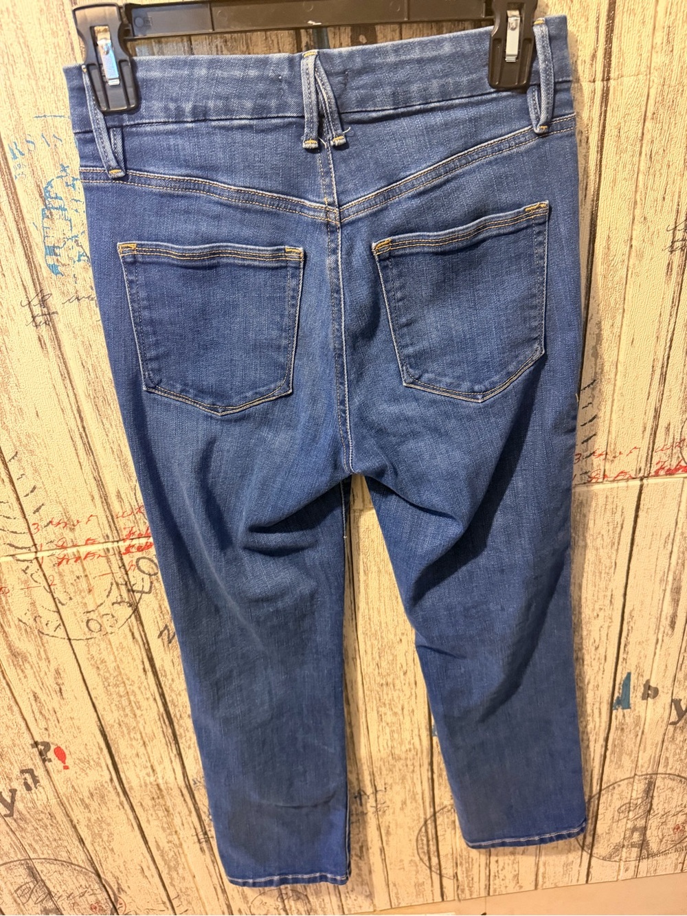Good American Mid-Rise Straight Leg Jeans in Classic Blue - Picture 4 of 4